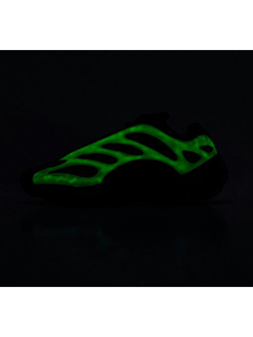 Кроссовки Adidas Yeezy Boost 700 v3 — изображение 8