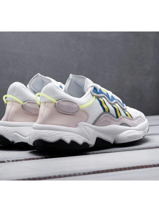 Кроссовки Adidas Ozweego — изображение 3