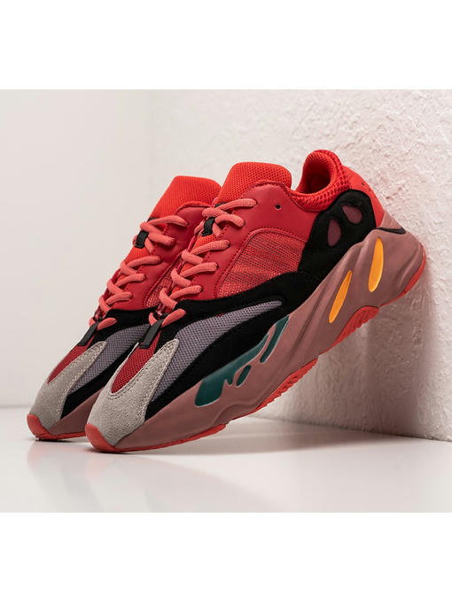 Кроссовки Adidas Yeezy Boost 700