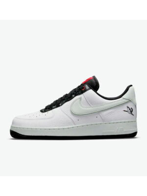 Кроссовки мужские Nike Air Force 1 07 Lx (DA8482-100)