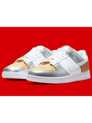 Кроссовки женские Nike Dunk Low (DH4403-700)