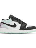 Кроссовки женские Jordan 1 Low Se (Gs) (DQ2514-100)