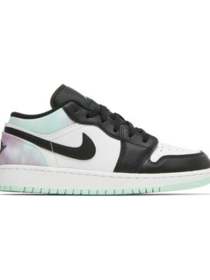 Кроссовки женские Jordan 1 Low Se (Gs) (DQ2514-100)