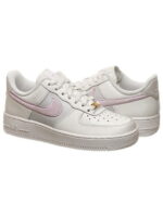 Кроссовки женские Nike Air Force 1 07 (DQ0826-100)