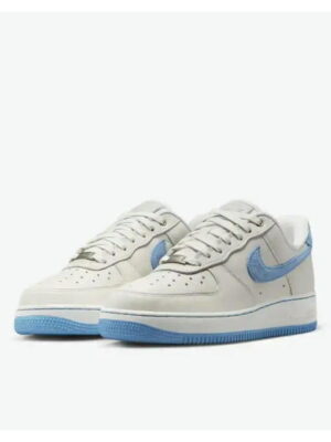 Кроссовки женские Nike Air Force 1 Low Lxx (DX1193-100)