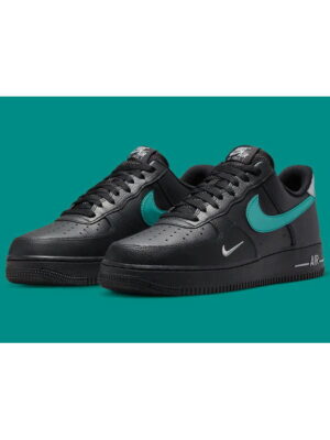 Кроссовки мужские Nike Air Force 1 07 (FD0654-001)