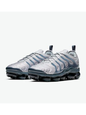 Кроссовки мужские Nike Air Vapormax Plus (924453-019)