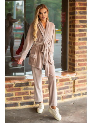 Костюм велюровый женский