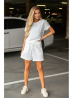 Кроп топ молочный