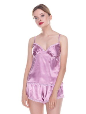 Женская атласная пижама с шортами