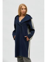 Демисезонное пальто синее