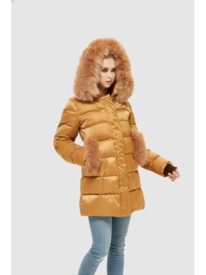 Зимний пуховик рыжий