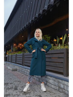 Демисезонное пальто зеленое