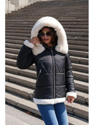 Зимняя куртка черная