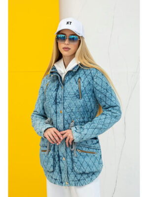 Джинсовая куртка светло-голубая