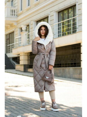 Зимнее пальто капучино