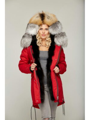 Зимняя парка Красная