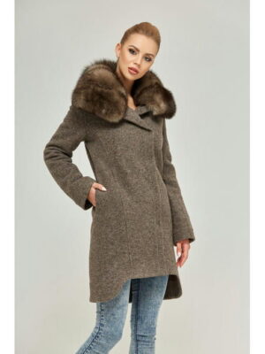 Зимнее пальто капучино