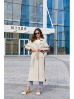 Пальто бежевое