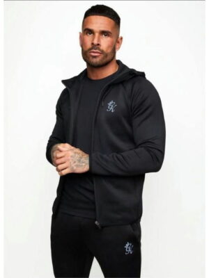 Мужской спортивный костюм