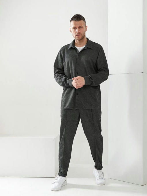 Мужской костюм